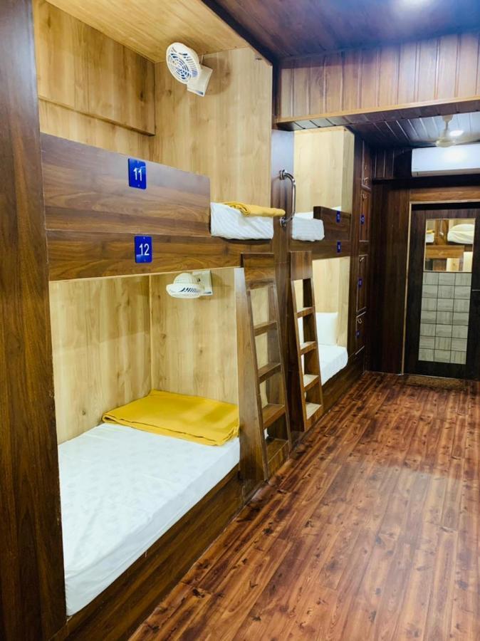 City Stay Ac Deluxe Hostel 马尔冈 外观 照片